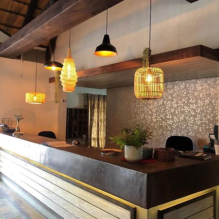 Okahandja Country Hotel Bagian luar foto